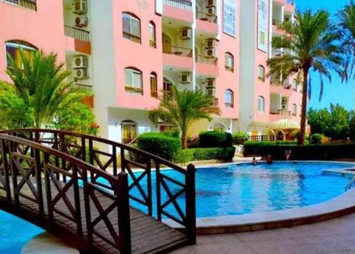 وحدة فندقية سياحية بكمبوانداند وسط Apartman *