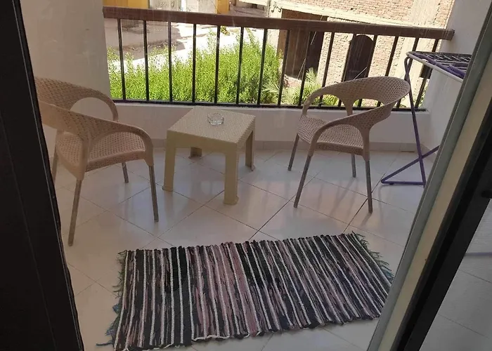 Apartment وحدة فندقية سياحية بكمبوانداند وسط Hurghada